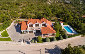 Awesome Home In Gornje Sitno With House Sea View